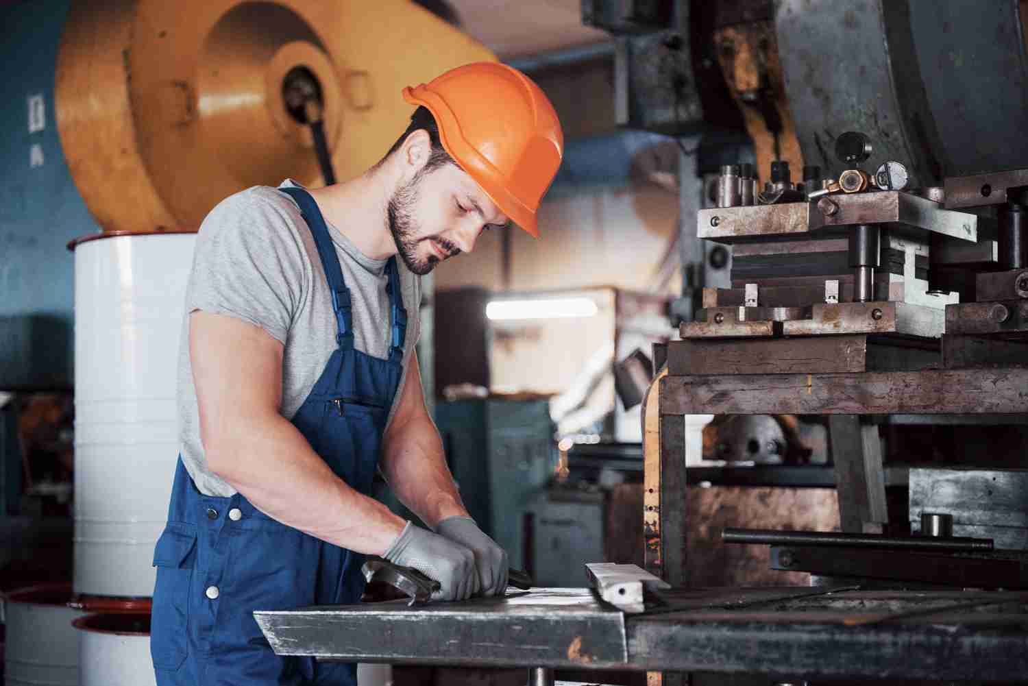 a man working maruti